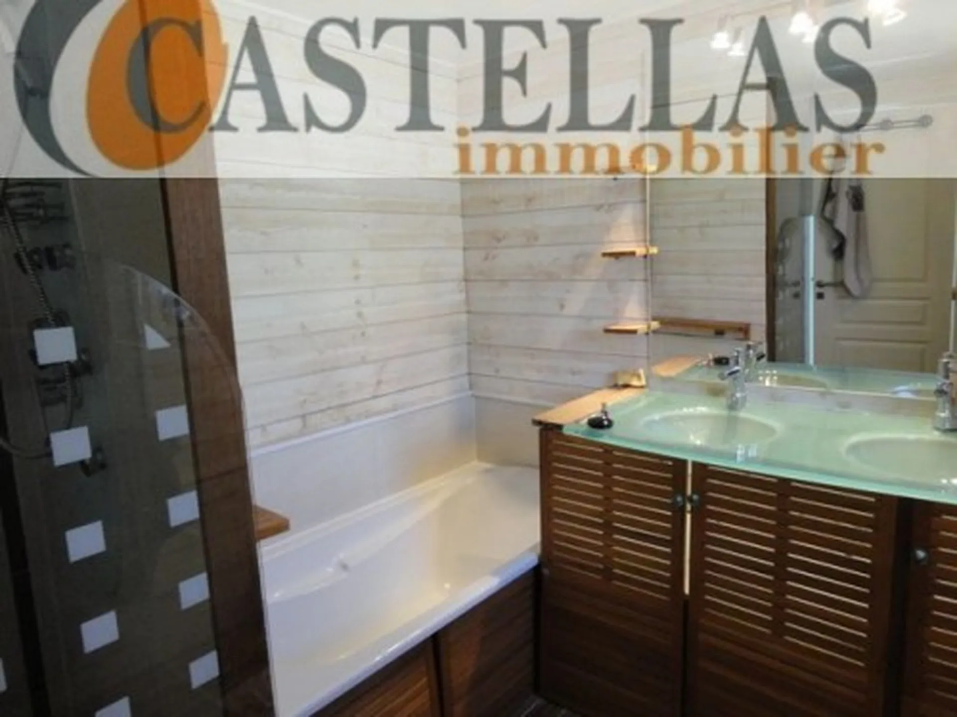Vente maison de ville 3 La Ciotat  quartier Fontsainte  avec piscine hors sol et jardin de 60m²