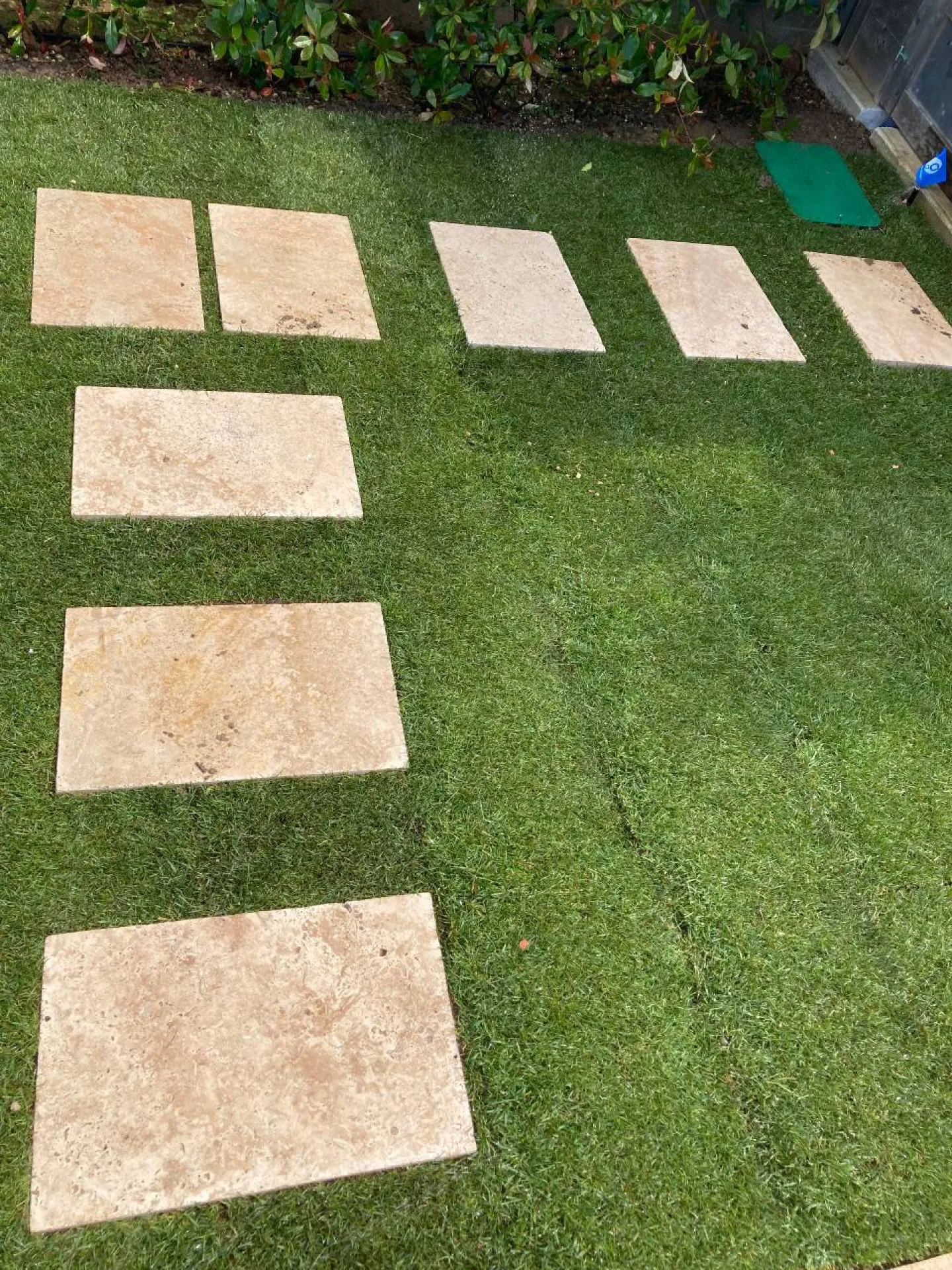 Amenagement de jardin avec pose de pas japonais Berre l Etang