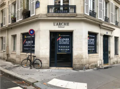 BOUTIQUE - RUE BONAPARTE 75006 PARIS RÉF : LTI 14971 