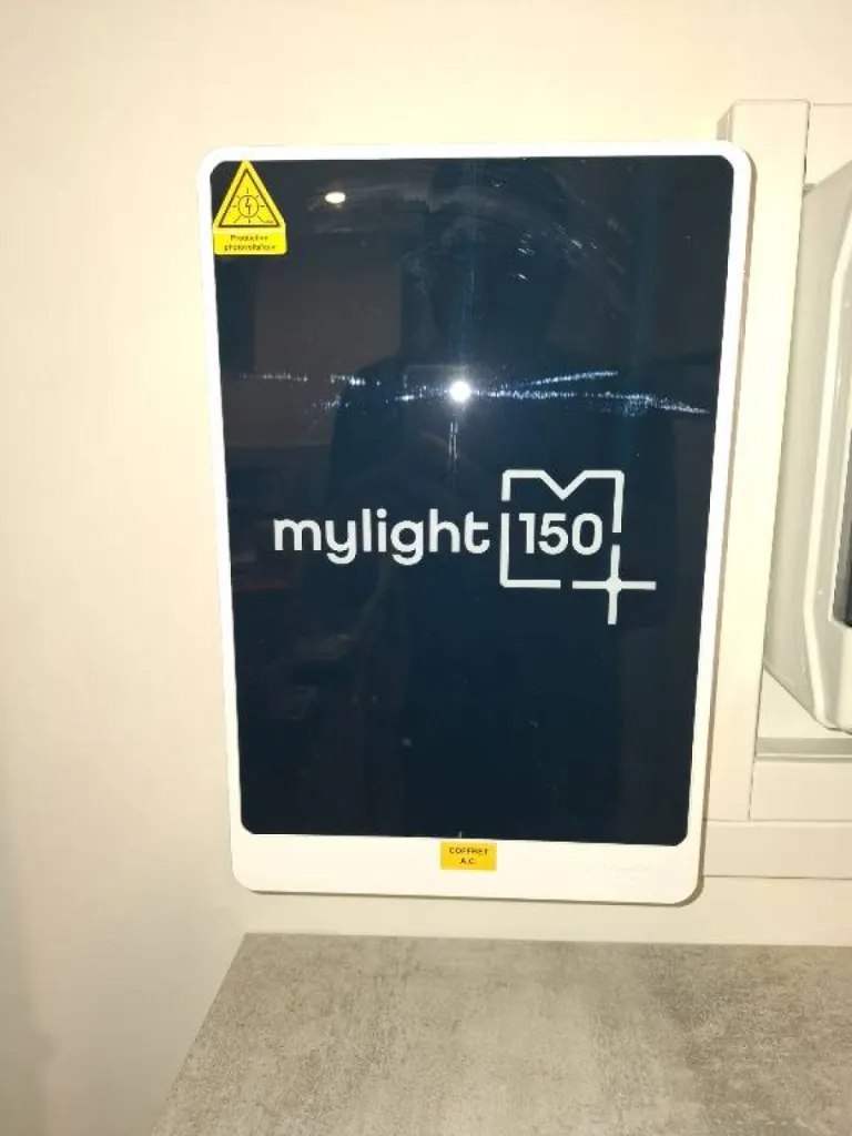 Installation de panneaux solaires plus d'une batterie virtuelle mylight