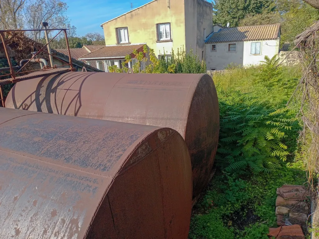 Analyses des sols et évacuations des cuves à Mazan