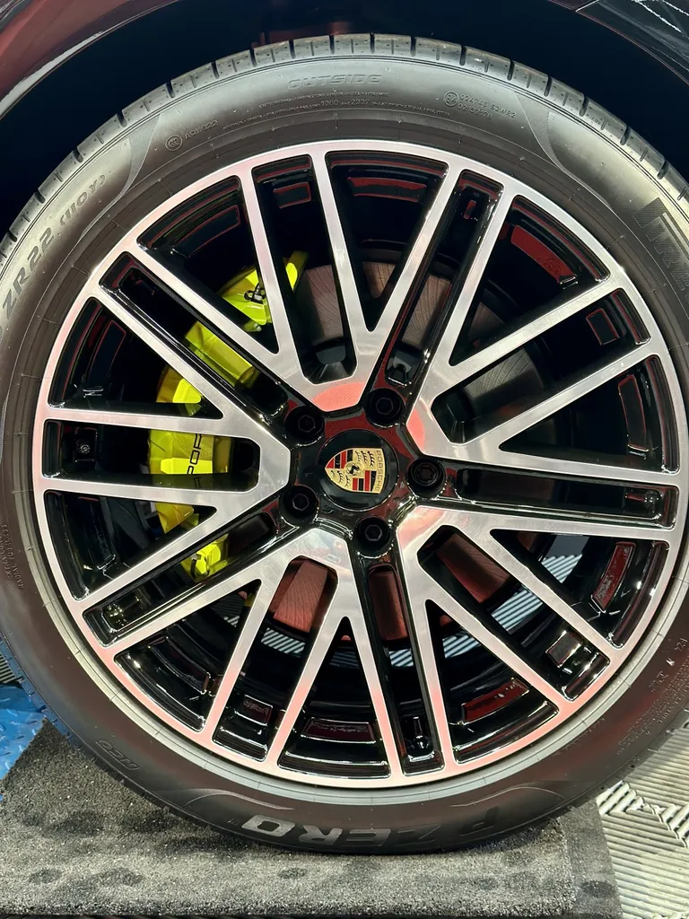 DETAILING auto protection carosserie traitement céramique lyon Porsche Cayenne 