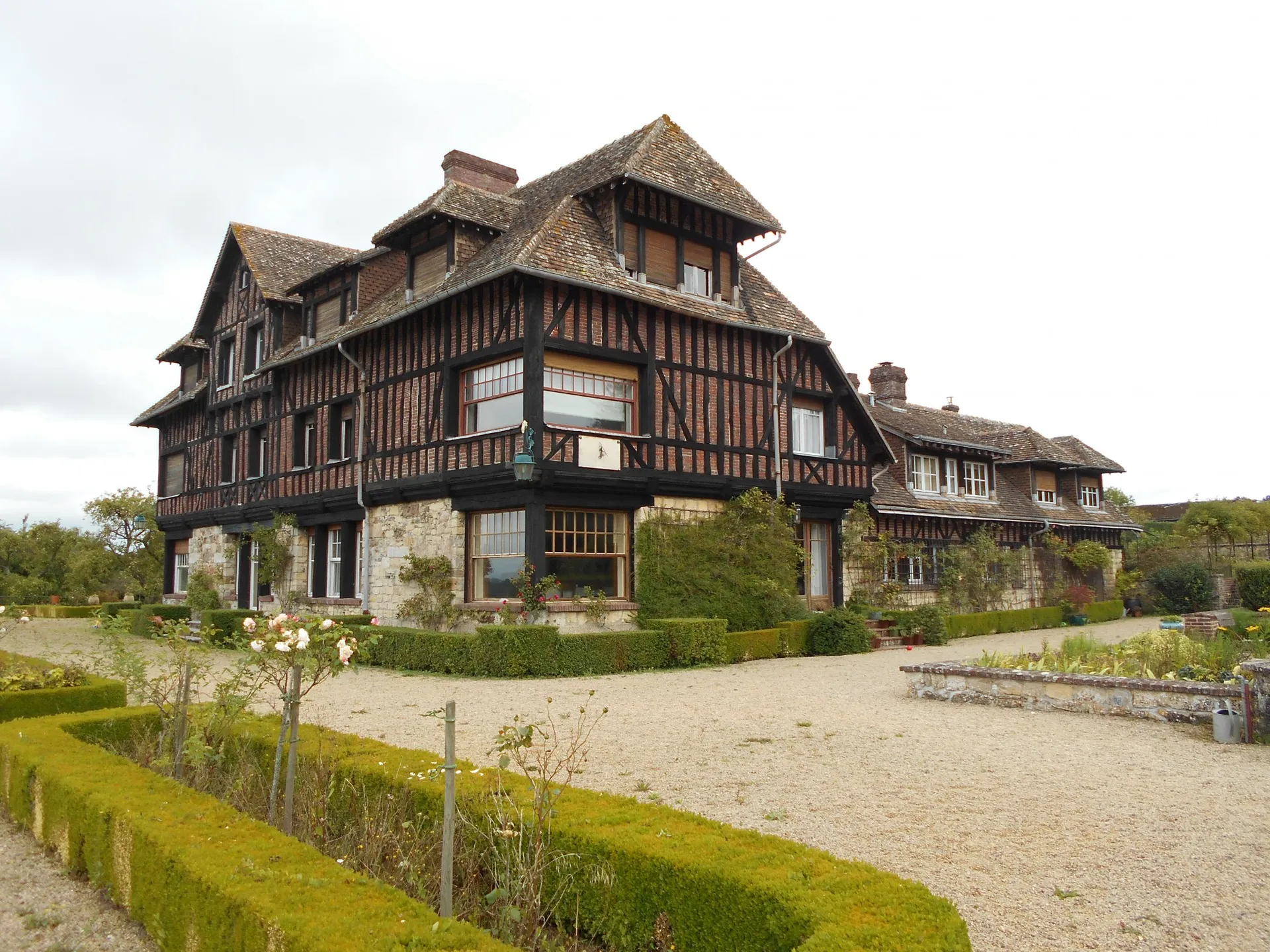 MANOIR A VENDRE DANS LE PAYS D'AUGE, CALVADOS 14