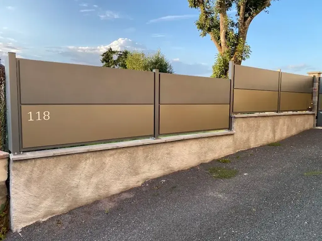 Clôture Tschoeppé : Gamme Lucco en Corse