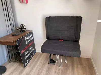 Création et imagination d'une banquette en tissu d'un van  autour de Merignac. 