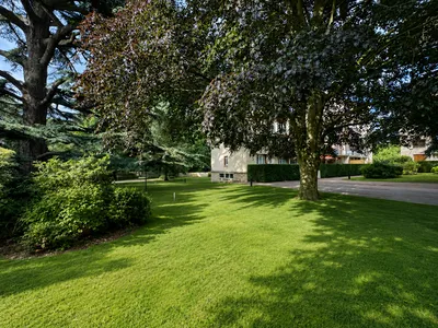 résidence arborée accès forêt course a pied et ballade Helix immobilier 