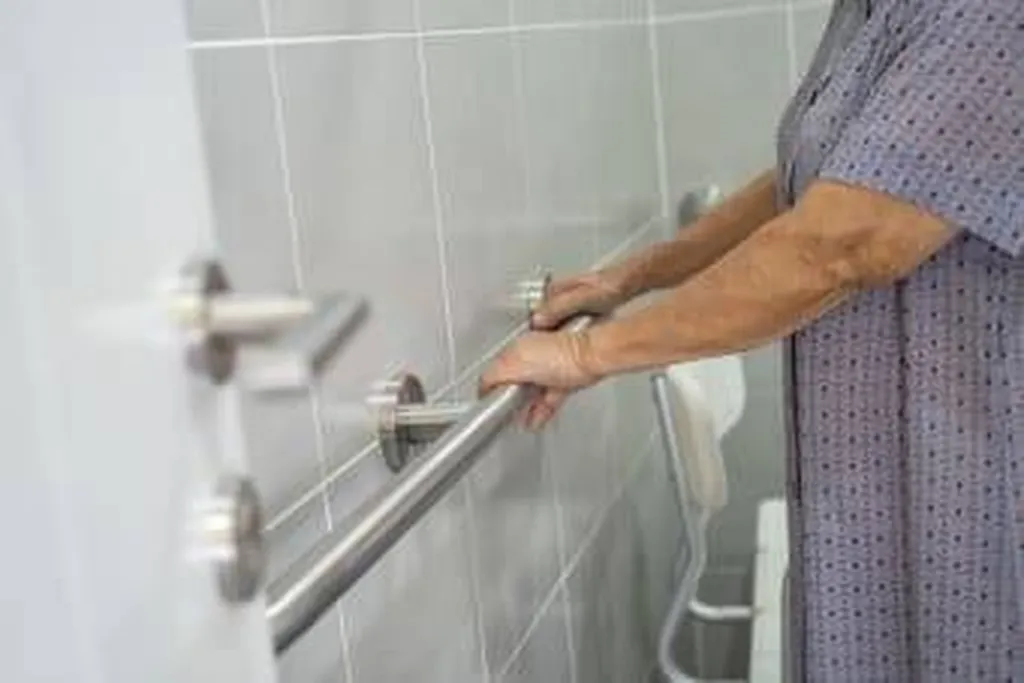 douche PMR à Limoges Haute Vienne (87)