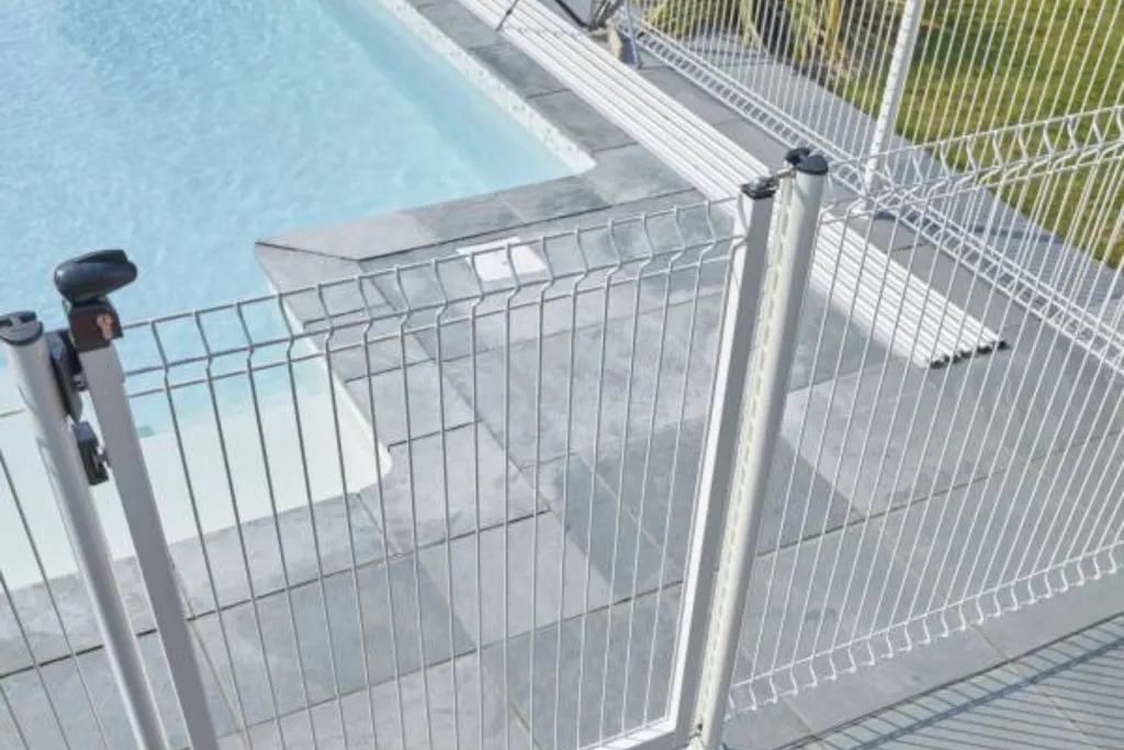 Clôture pour piscine creusée à Blagnac