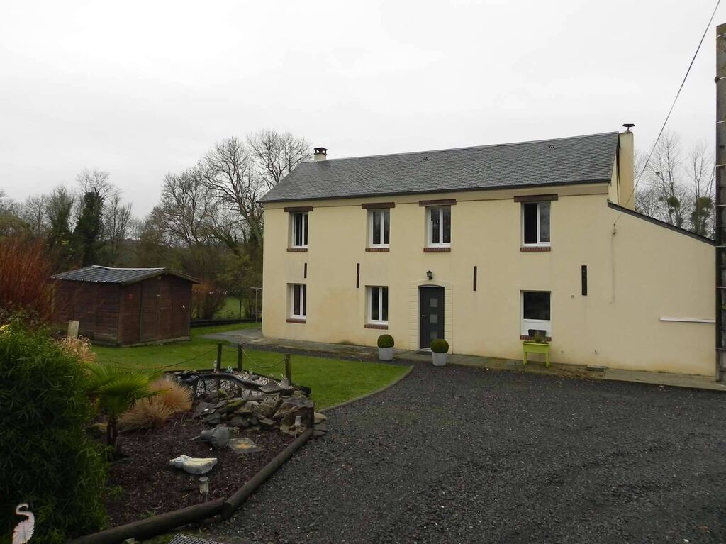 A vendre Région LISIEUX (CALVADOS) dans la campagne du PAYS d'AUGE