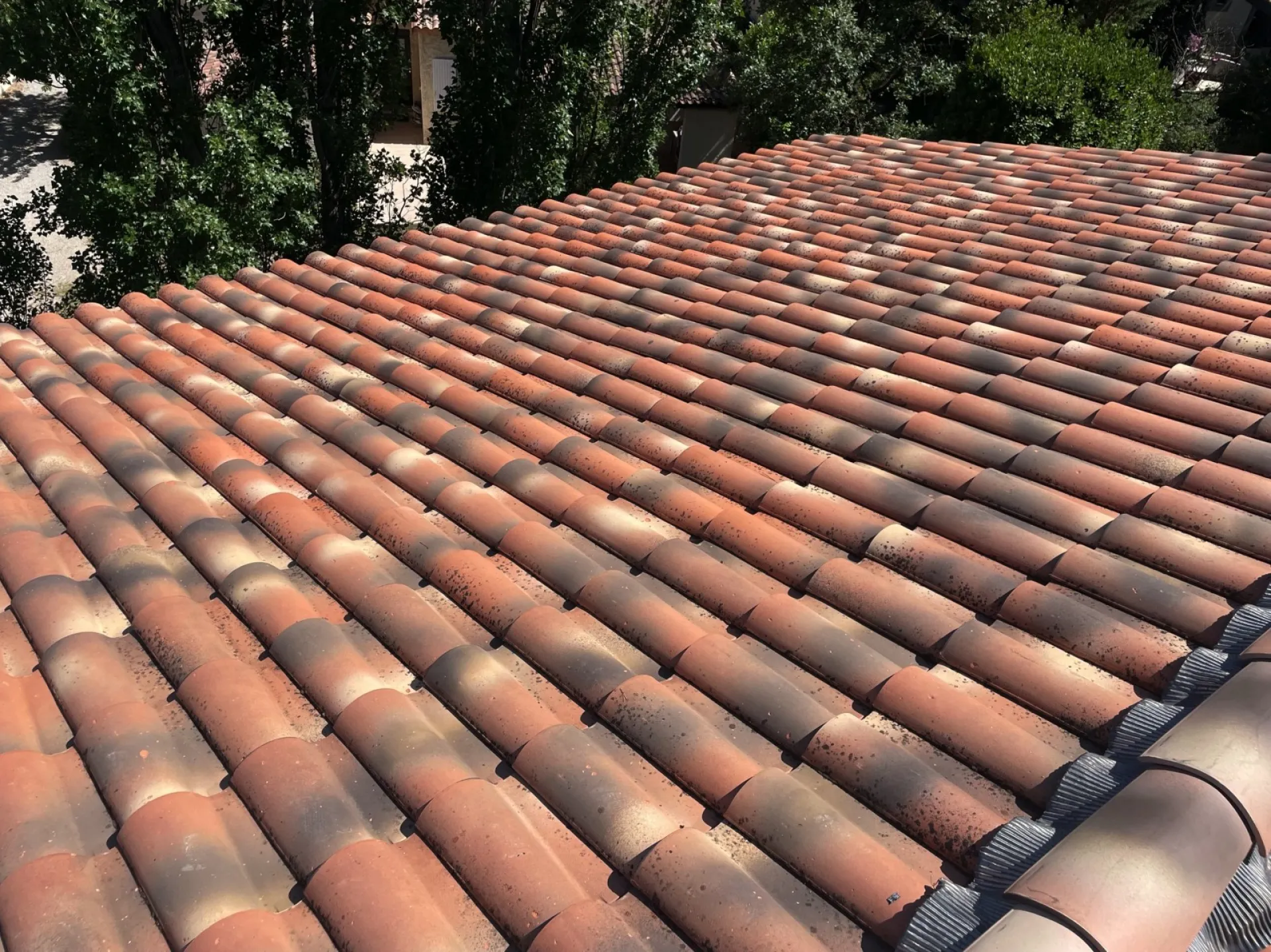 nettoyage detoiture à Saint-Chamas 13250