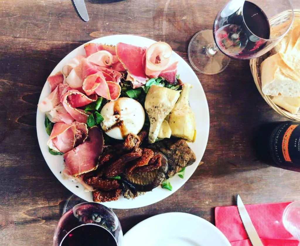L'antipasti della Zia: un assortiment de délices méditerranéens