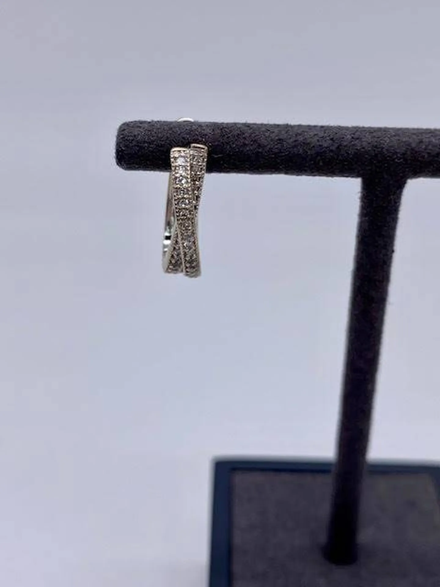 Éblouissez avec les Créoles Diamantées de la Bijouterie Or Ligne à La Teste de Buch près de Bordeaux