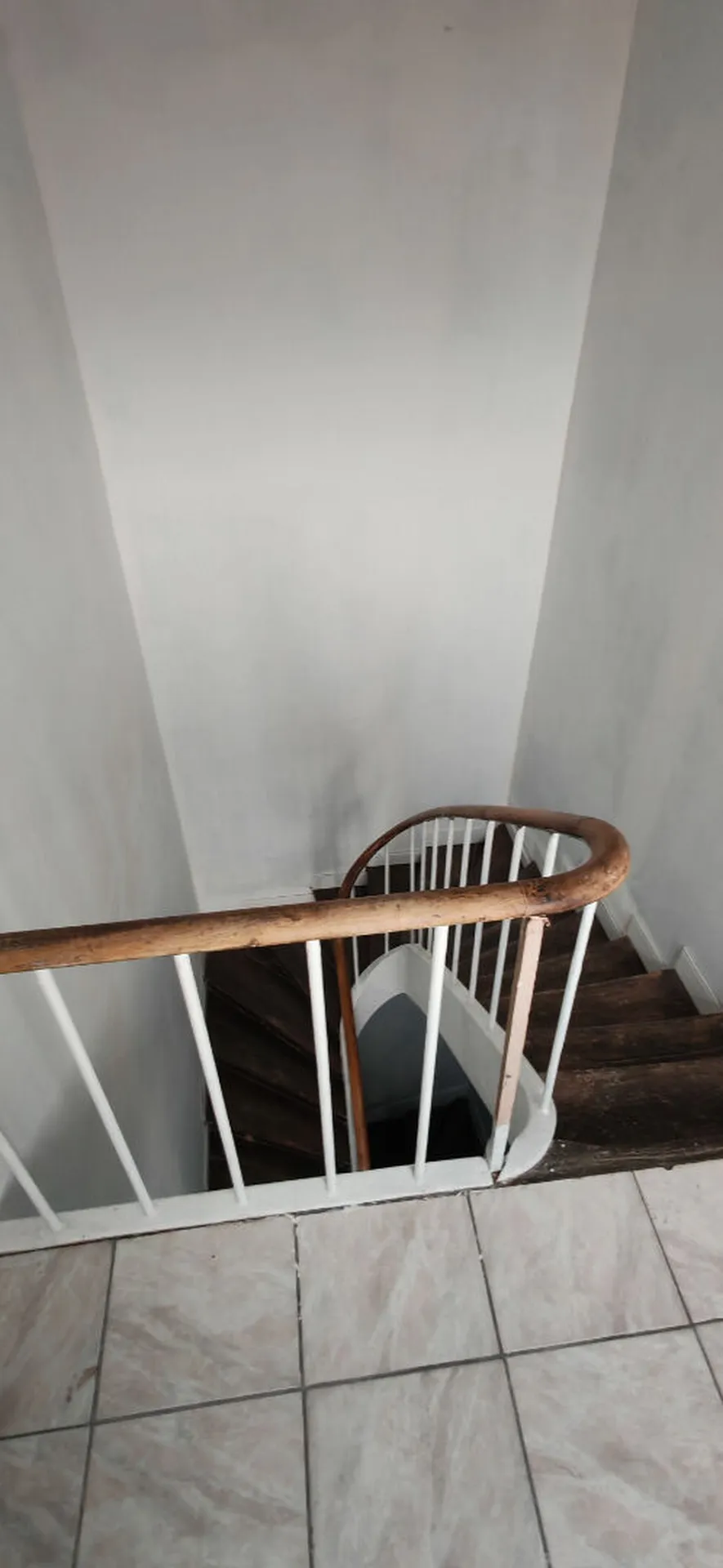 À vendre, immeuble de rapport de 5 lots et un local commercial situé à Elbeuf 76500