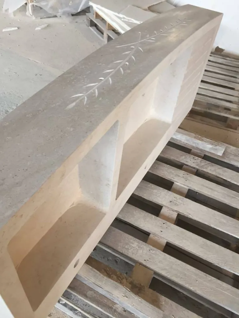 Le carrelage en pierre naturelle de Dordogne : avantages, inconvénients, prix de pose.