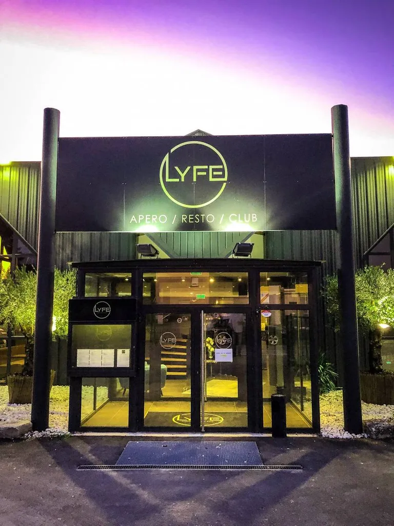 Privatisation de salle de restaurant pour organisation de repas d'entreprise Bourgoin