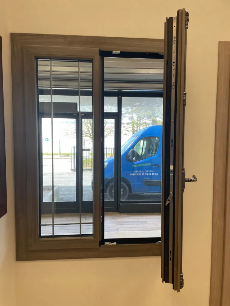 Réalisation et pose de fenêtres mixte PVC/Aluminium garantie 20 ans secteur Lillebonne (76) Seine-Maritime