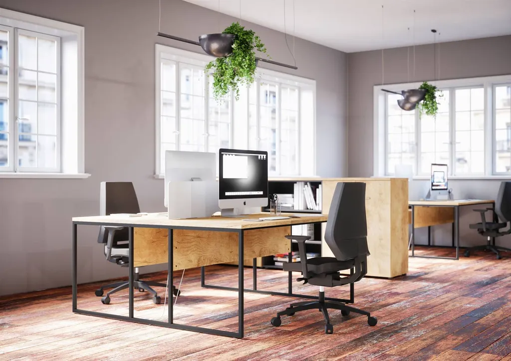 Aménagement de bureaux opératifs dans un espace ouvert à Alès