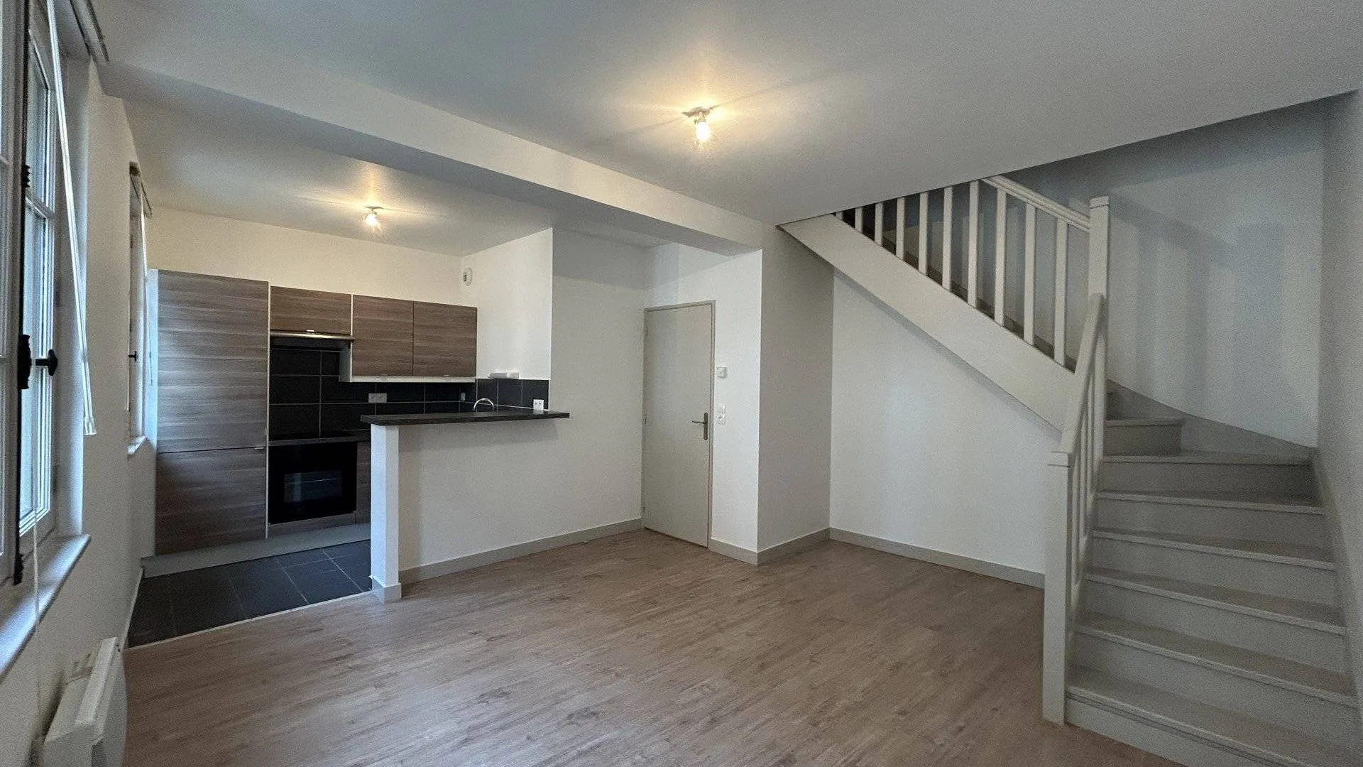 À vendre : Beau duplex de 56 m² au 3ᵉ étage, idéalement placé entre la plage et la rue piétonne de Dieppe