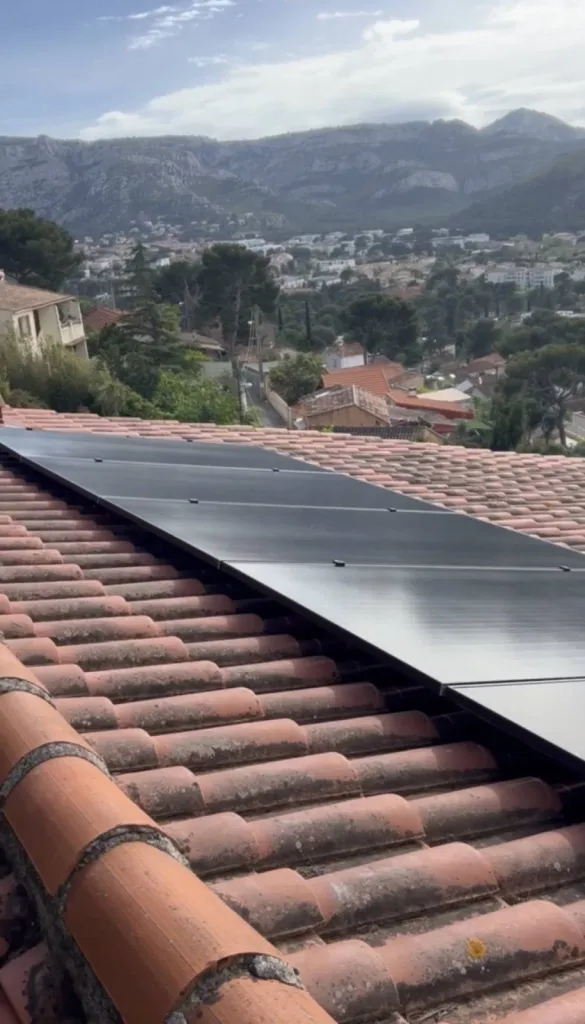 Réalisez votre étude offerte et personnalisée pour l'installation de vos panneaux solaire Dualsun à Marseille 