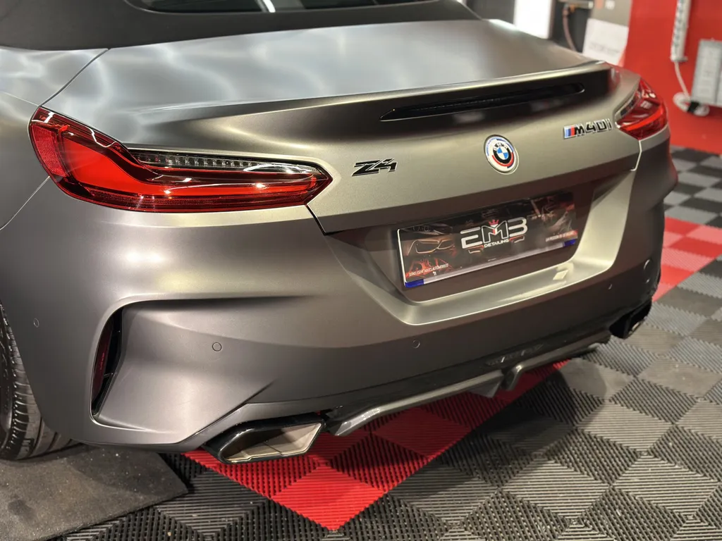 Traitement céramique Gyeon sur BMW Z4 Matte – EMB Detailing à Vaugneray (près de Lyon)