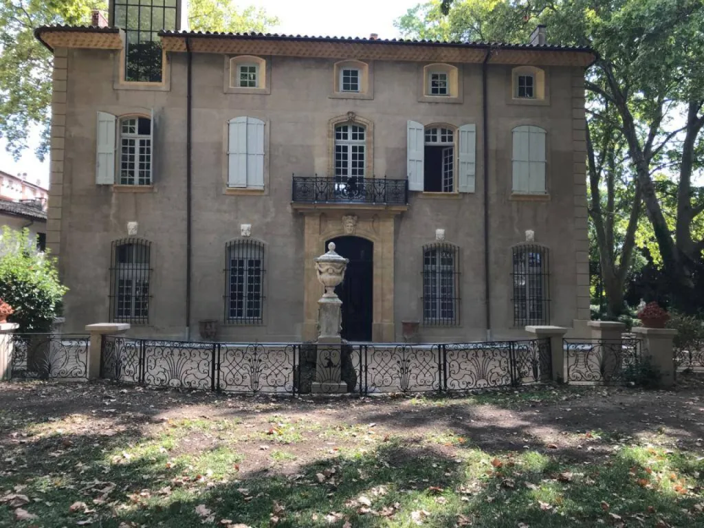 Laque à l’eau pour les volets Terre du Monde