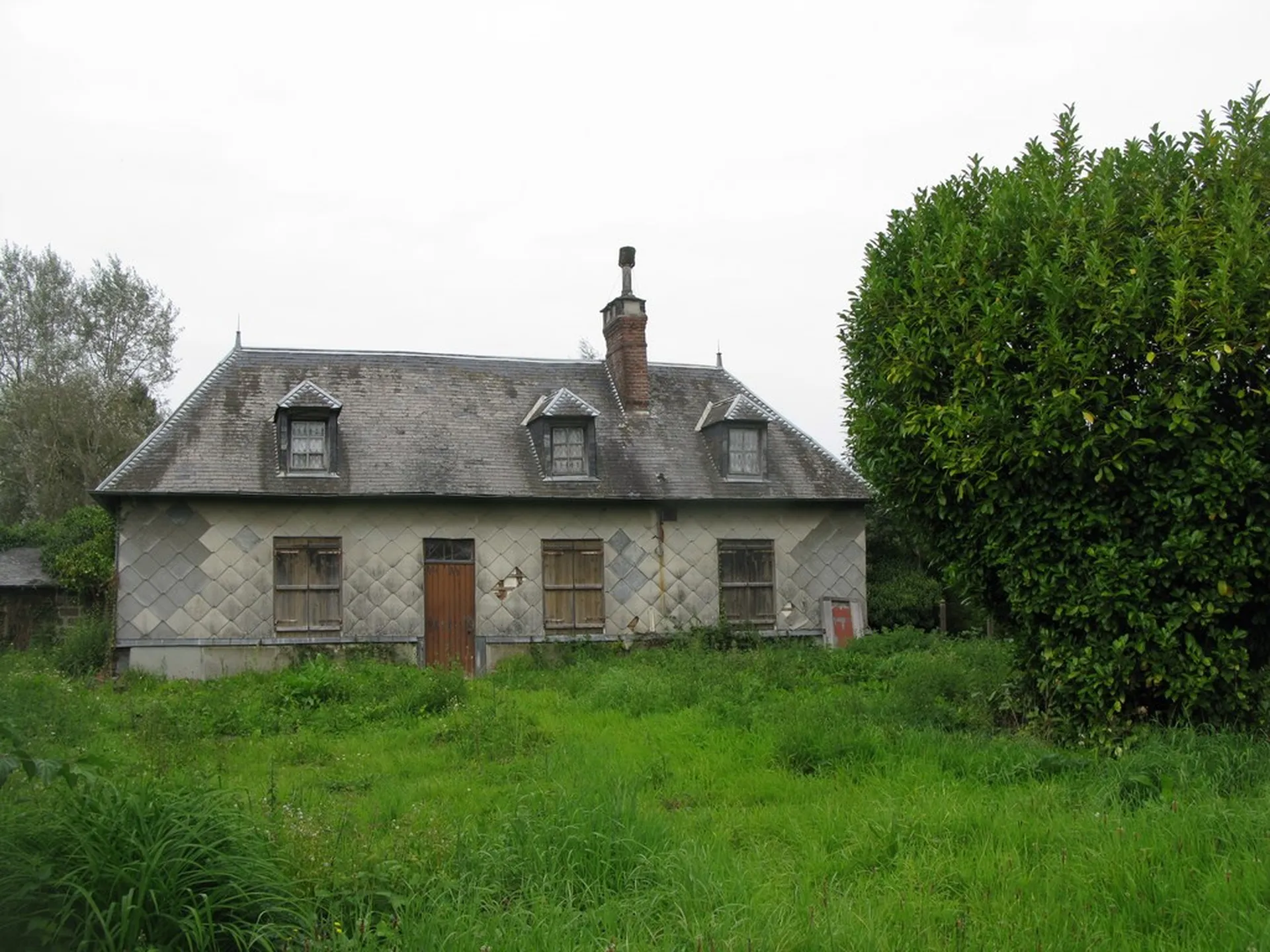 MAISON A VENDRE DANS UN VILLAGE TOUS COMMERCES, NORMANDIE, CALVADOS 14, Agence Immobilière Terres et Demeures de Normandie