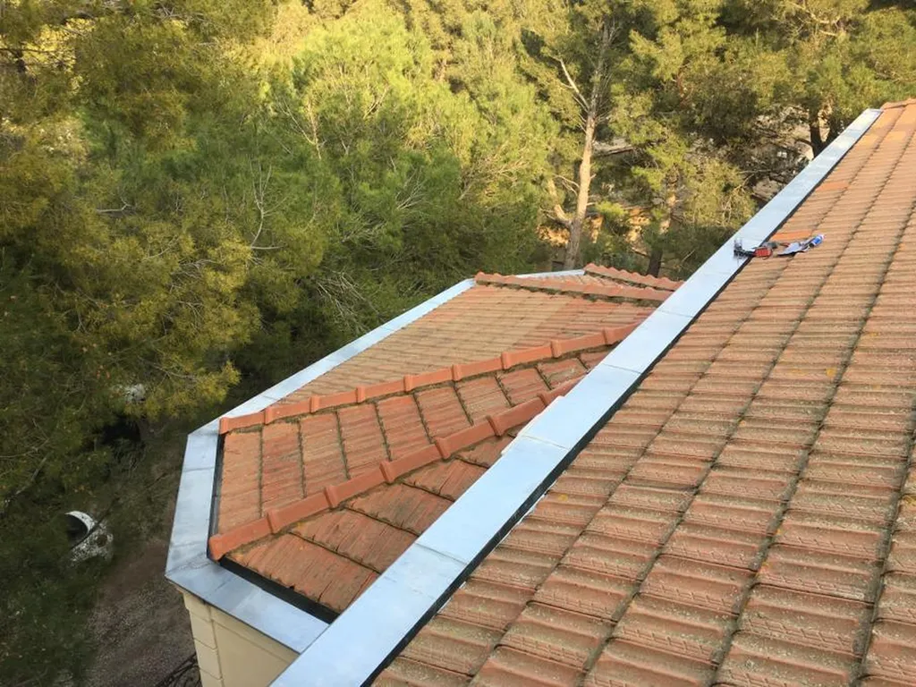 Prix pour une rénovation de toiture par une entreprise à Avignon dans le Vaucluse