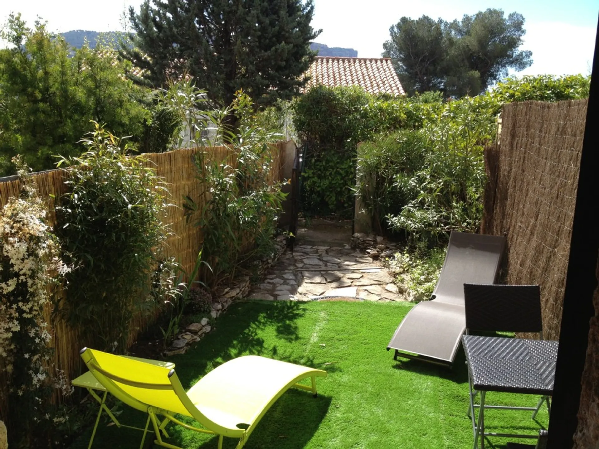 Appartement avec jardin privatif