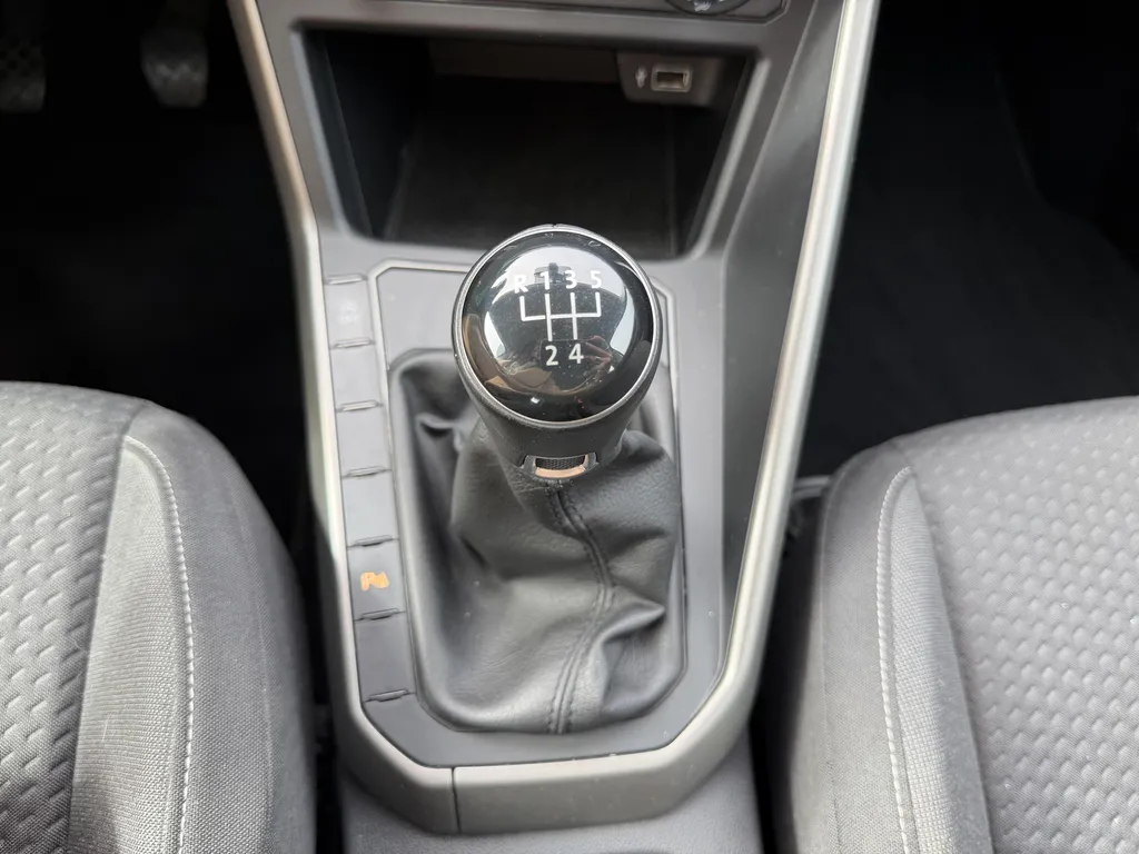 Achat voiture occasion à faible distance Le Havre : VOLKSWAGEN POLO BUSINESS 1.6 TDI 95 ch chez Caudebec Automobiles