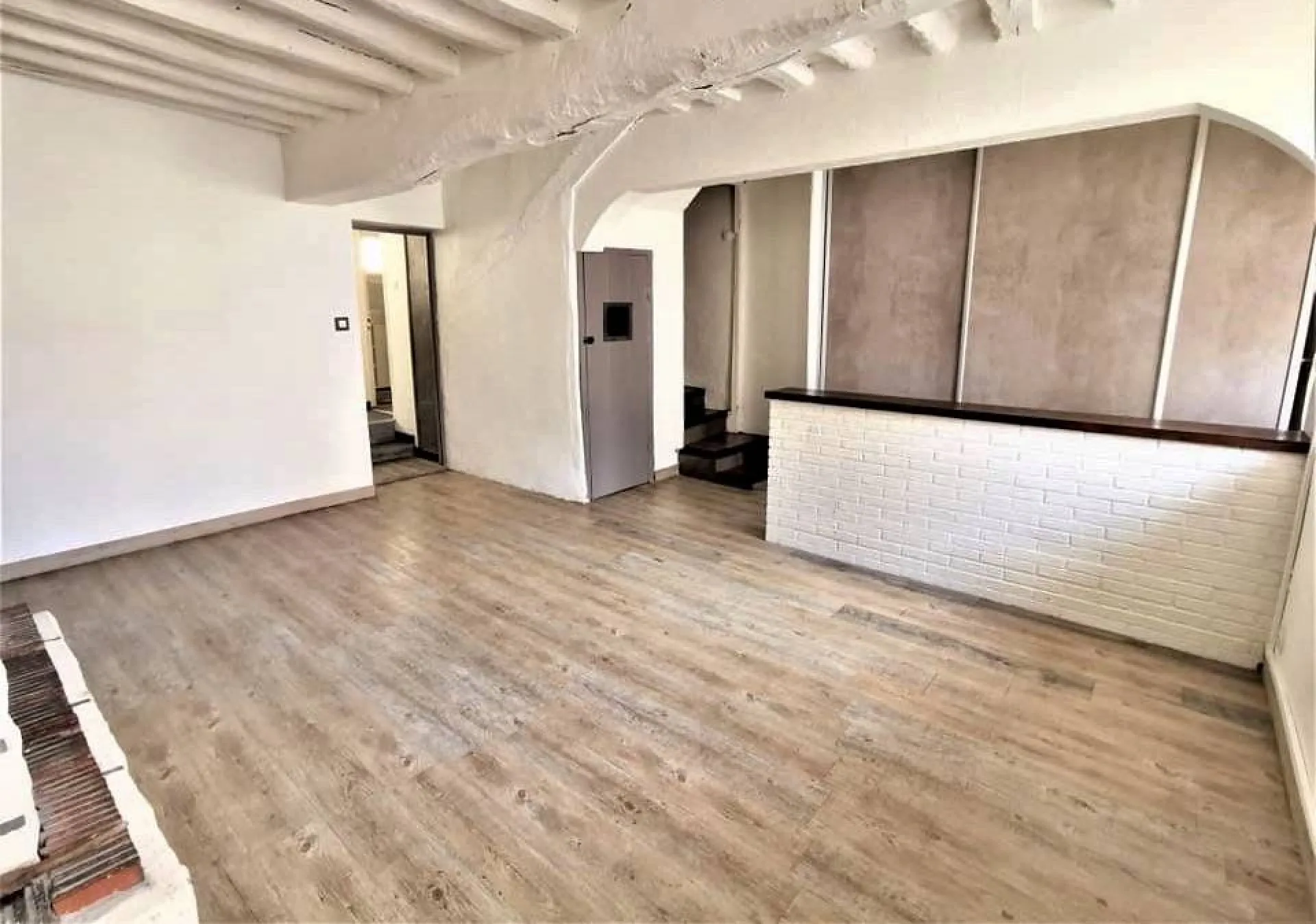 un beau séjour salon de 20m²