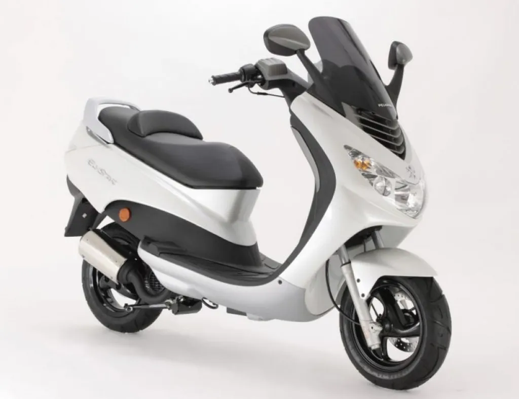 Scooter Peugeot Elystar