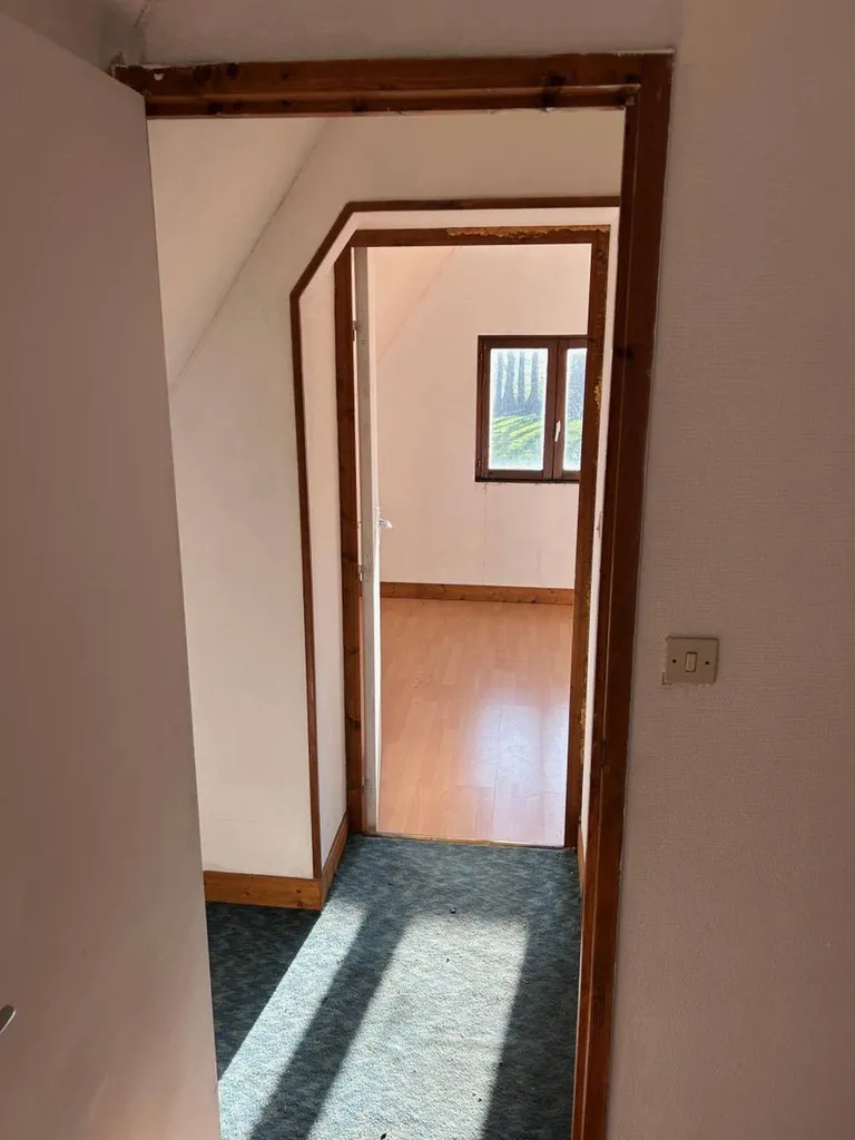 Aménagement complet (chambres, salle de bains et WC) d'un étage d'une résidence secondaire sur Yvetot  : Isolation, cloisons et revêtement de sol