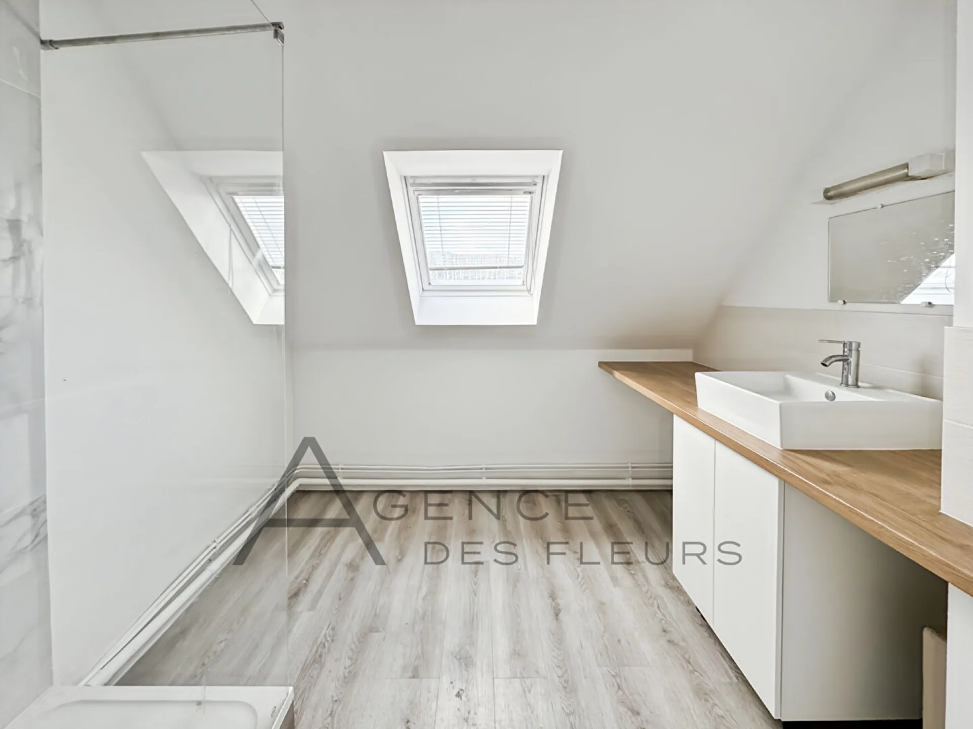 A vendre, appartement de 89m2 situé à Elbeuf 76500
