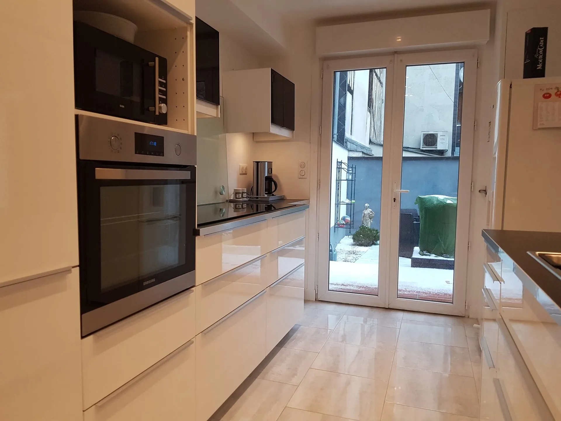 A découvrir maison entièrement rénovée centre ville 14100 LISIEUX