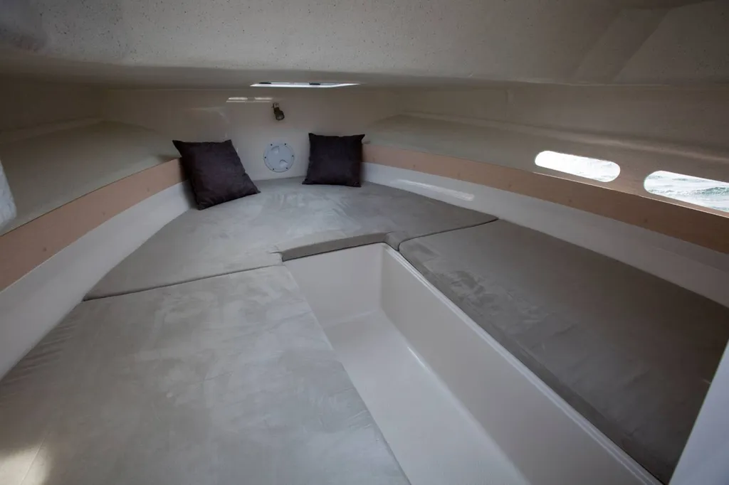 Dormir dans son Pacific Craft près de la baie de La Baule