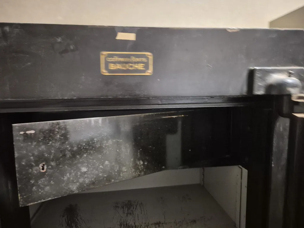 Service d'ouverture et réparation de coffre à Pont-Sainte-Maxence