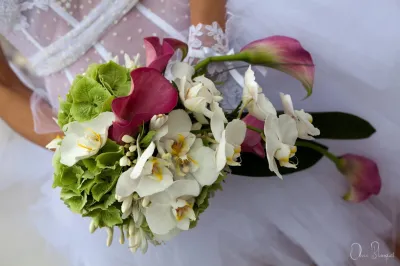Provencal wedding bouquet 
