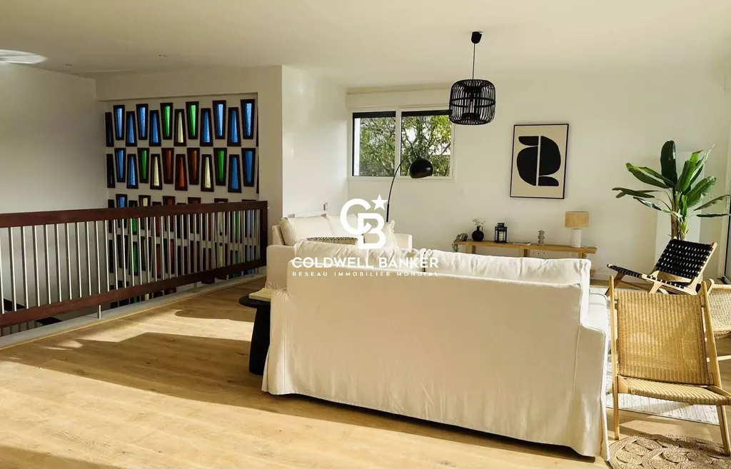 Appartement à vendre Bordeaux Saint-Seurin - trois chambres, deux terrasses et parking dans un parc verdoyant