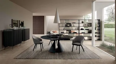 Table de salle à manger ronde design de fabrication italienne à l'achat près de Six Fours dans le Var