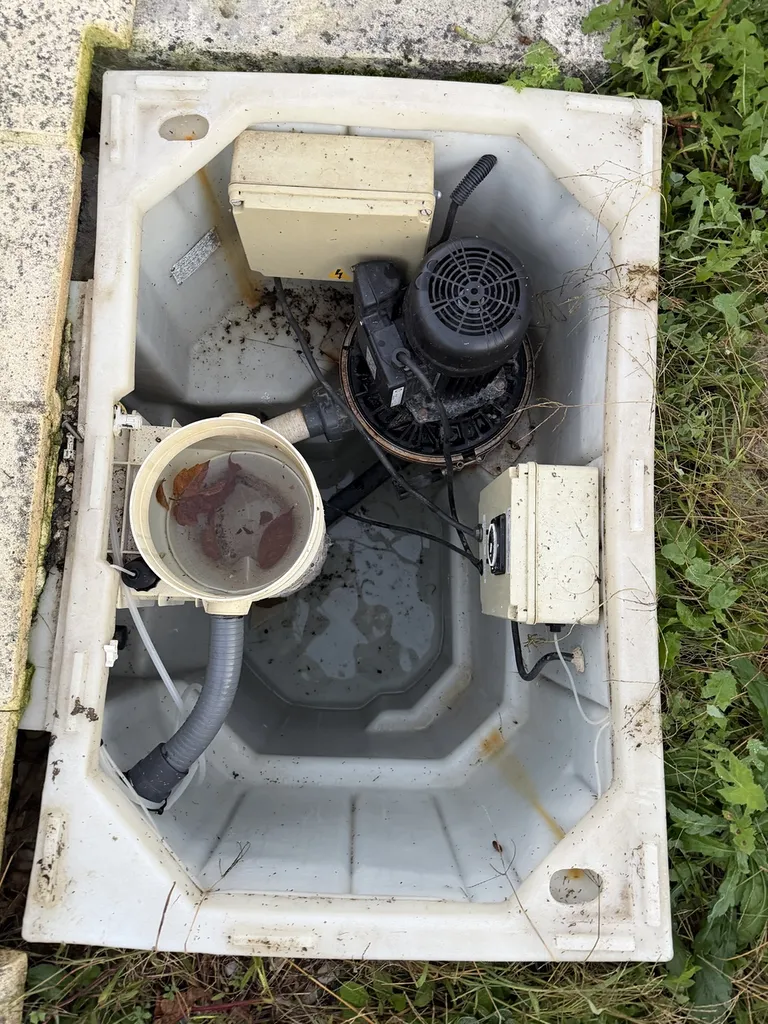 Remplacement cartouche de filtration de piscine à Cenon, proche Bordeaux