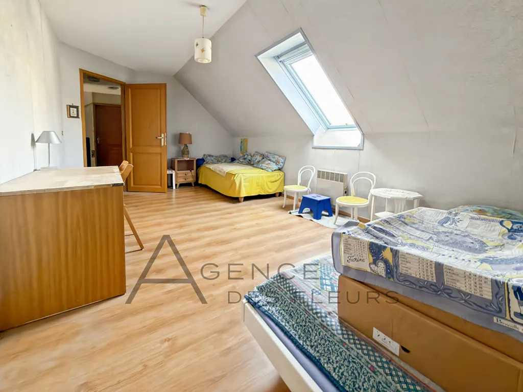 A vendre maison de 141 m² édifiée sur 505 m² de terrain sur la commune de SAINT-AUBIN-LES-ELBEUF 76410