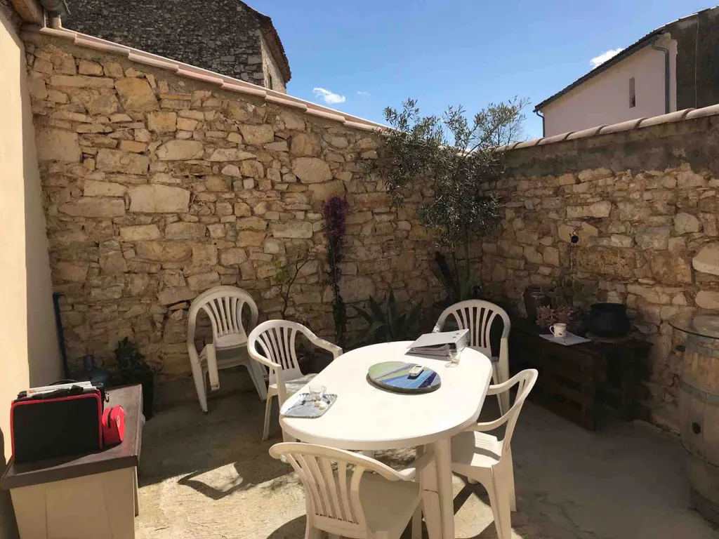 Rénovation  en pierre taillée à Causses et Veyran  proche de Béziers 