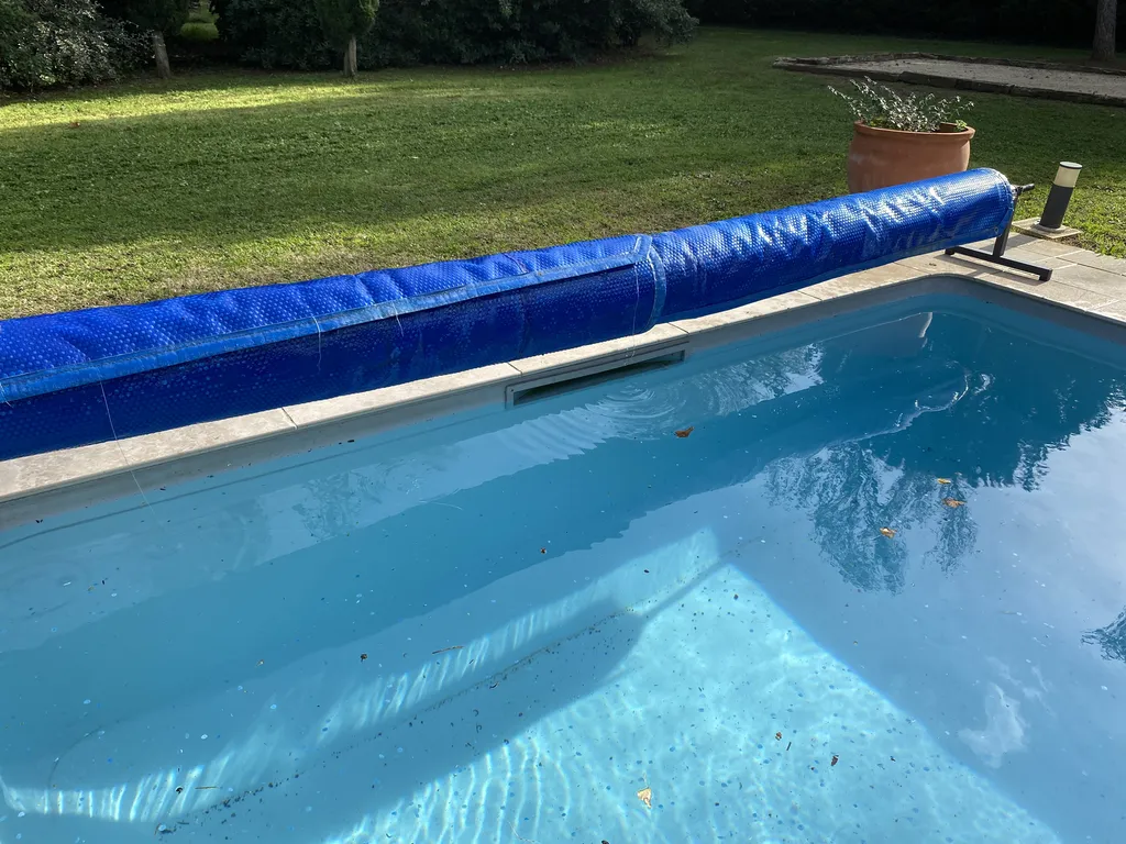 Localisation d'une fuite sur piscine liner à Vierzon dans le 18 sans destruction ni vidange