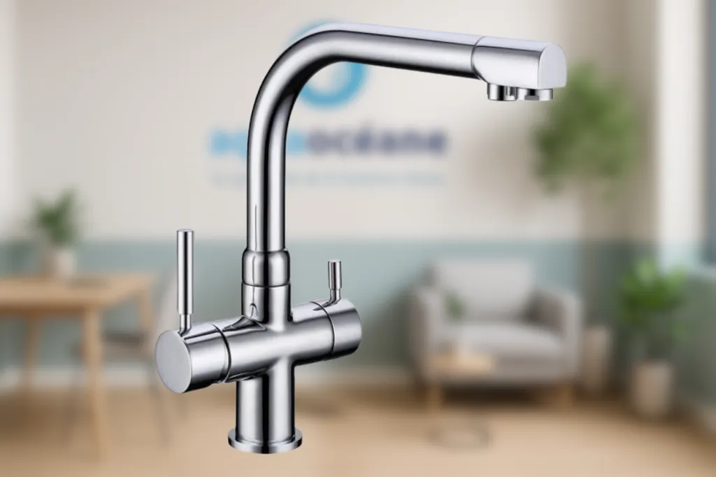 Robinet filtrant PURE 3 voies pour eau froide filtrée et eau chaude et froide du réseau.
