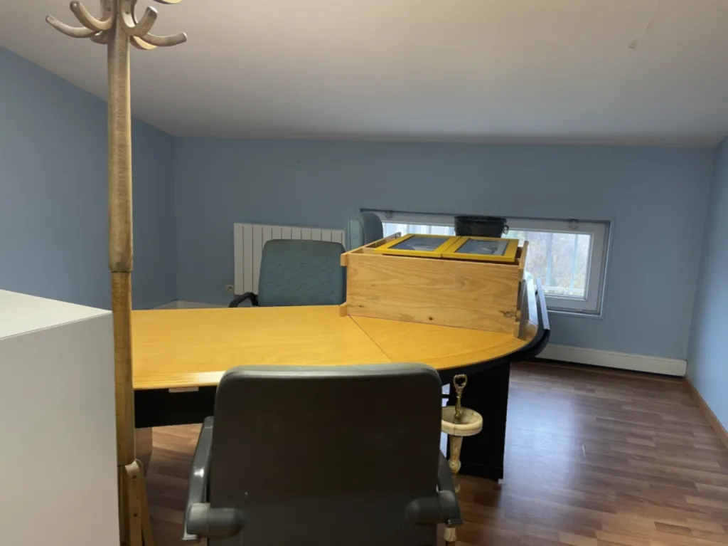OCTEVILLE-SUR-MER - LOCAUX D'ACTIVITES DE 710 m²