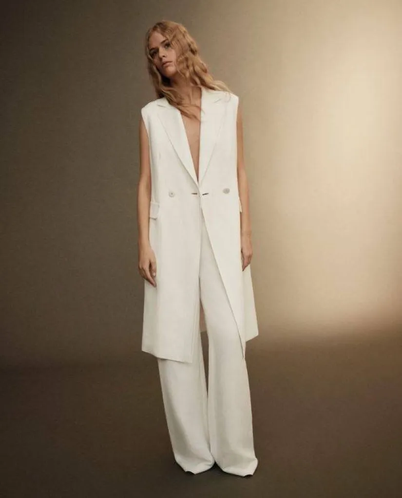 La nouvelle collection Automne-Hiver 2024 de la Maison Italienne Max Mara, des pièces qui s'imposent dans votre garde robe.