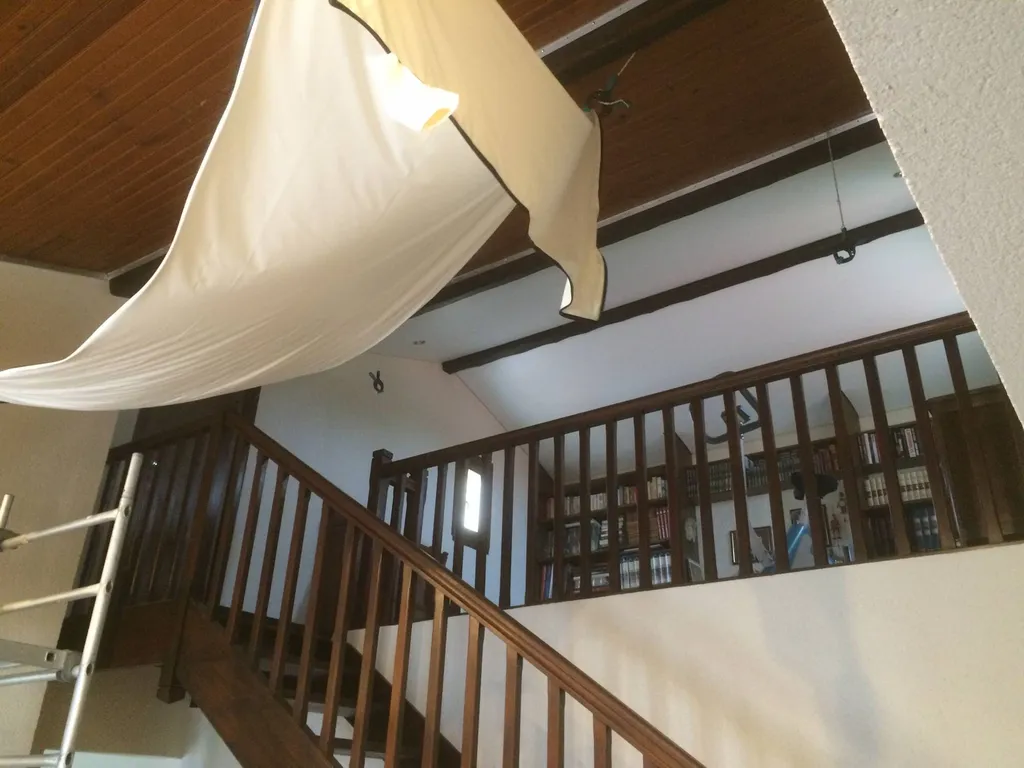 Plafond tendus BARRISOL entre poutres ou en rampant - Plafonds Tendus Occitans Labège