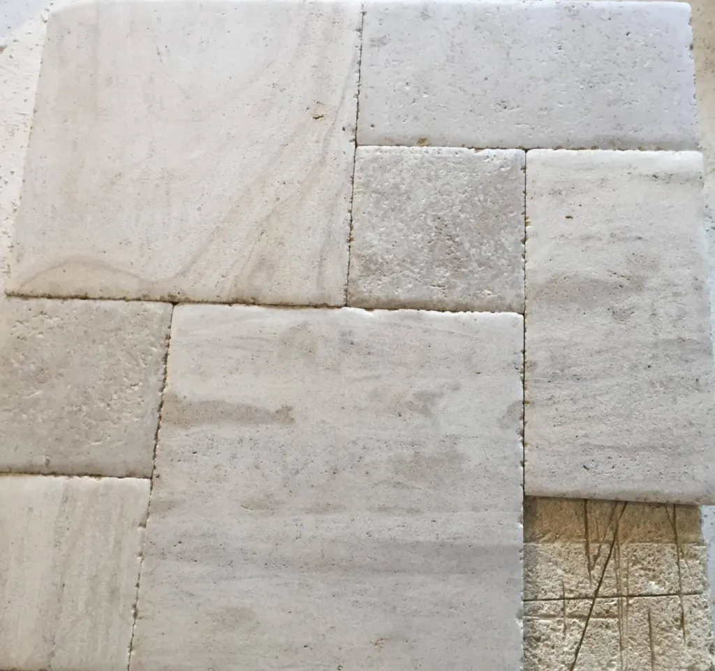 Quelle pierre au 36 rue de Bourgogne choisir pour un carrelage pierre extérieur et intérieur ?