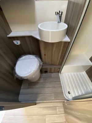 GRANDE SALLE DE BAIN