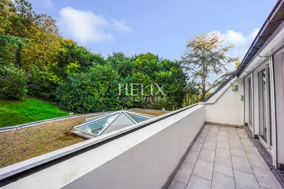 Maison Le Port Marly 10 pièces 410 m2 sur terrain de 3700 m2 et avec piscine intérieure 8x4m